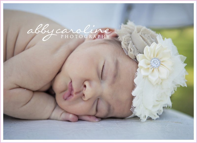 Anna Kathryn newborn: Outdoor studio